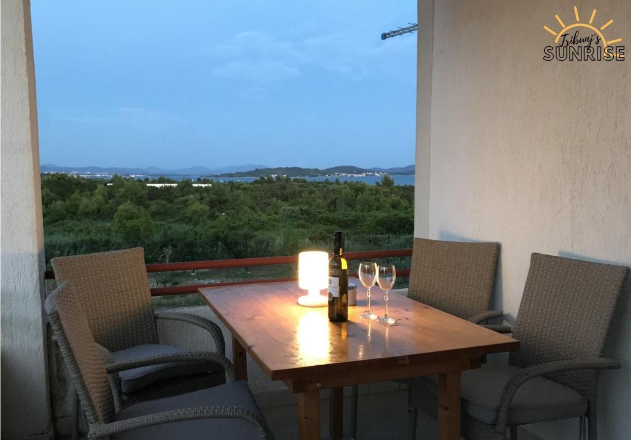 Tribunj Sunrise Apartment Bagian luar foto