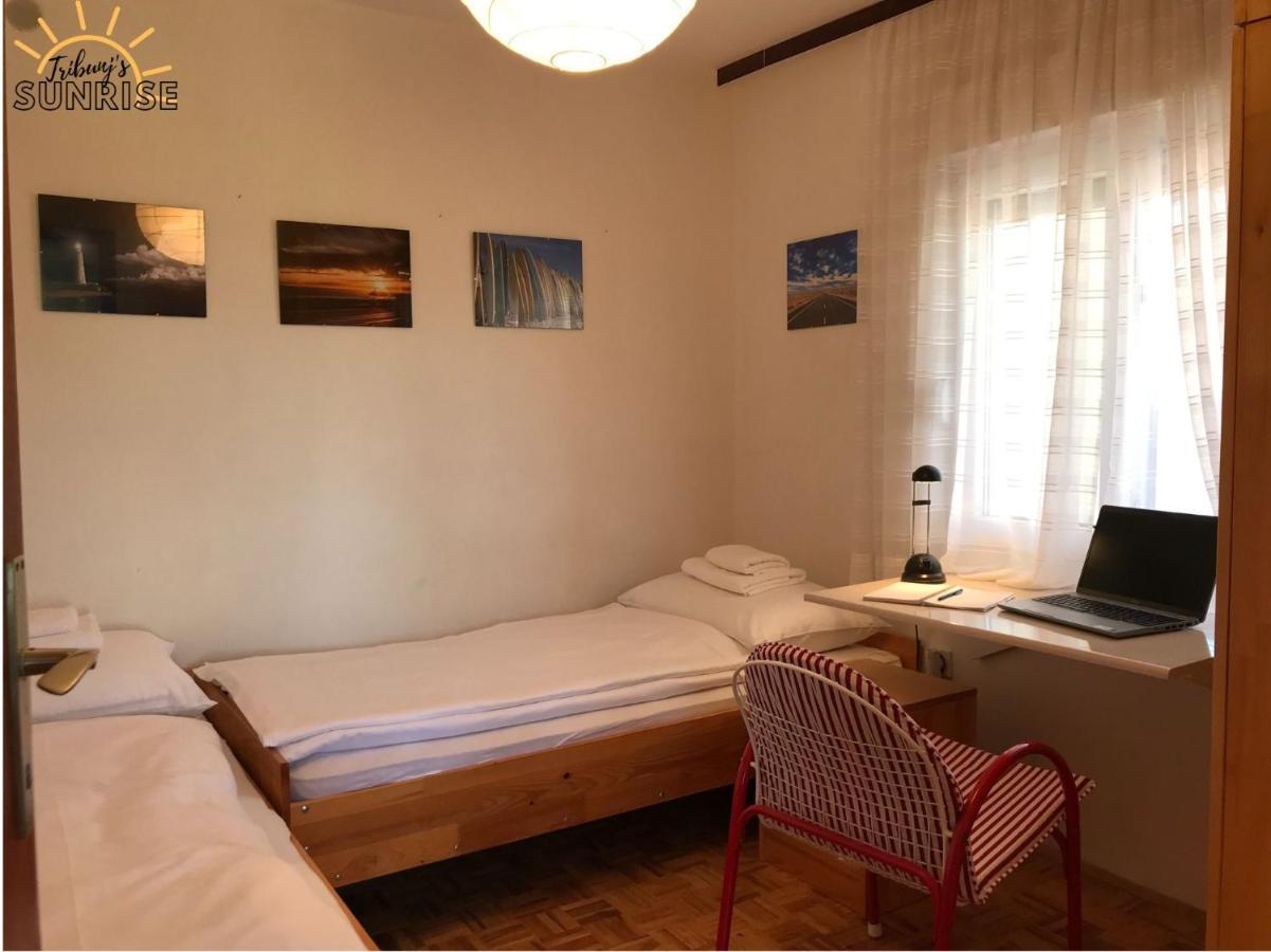 Tribunj Sunrise Apartment Bagian luar foto