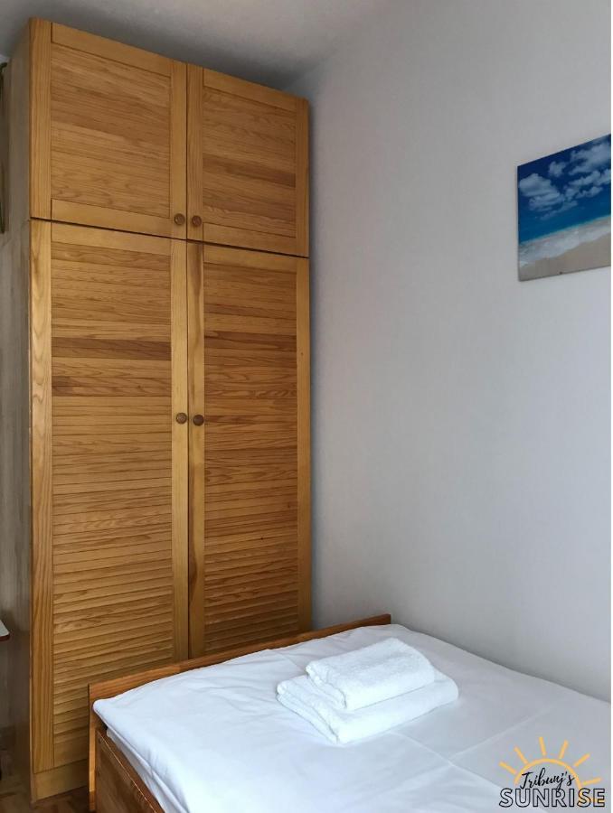 Tribunj Sunrise Apartment Bagian luar foto