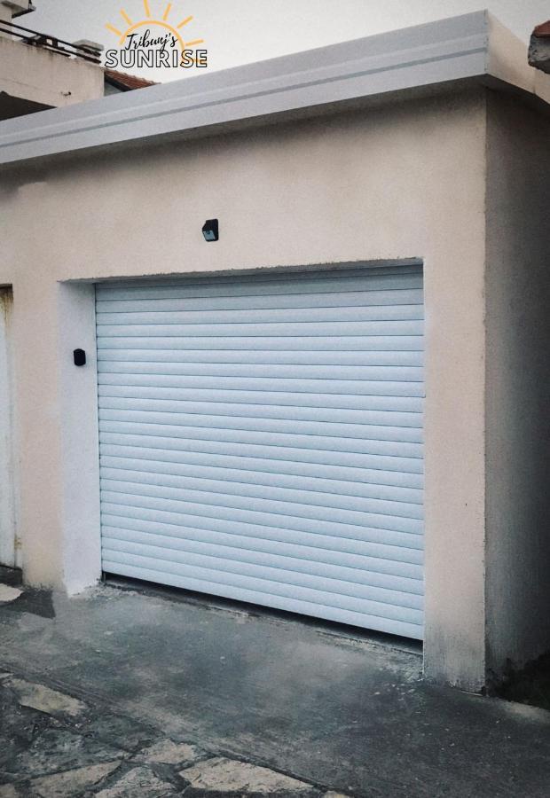 Tribunj Sunrise Apartment Bagian luar foto