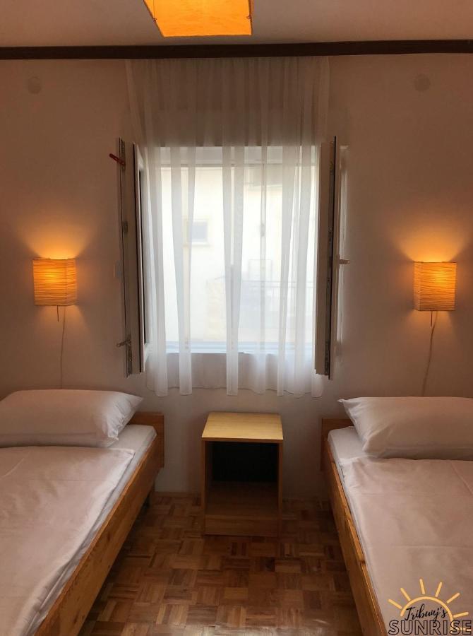 Tribunj Sunrise Apartment Bagian luar foto