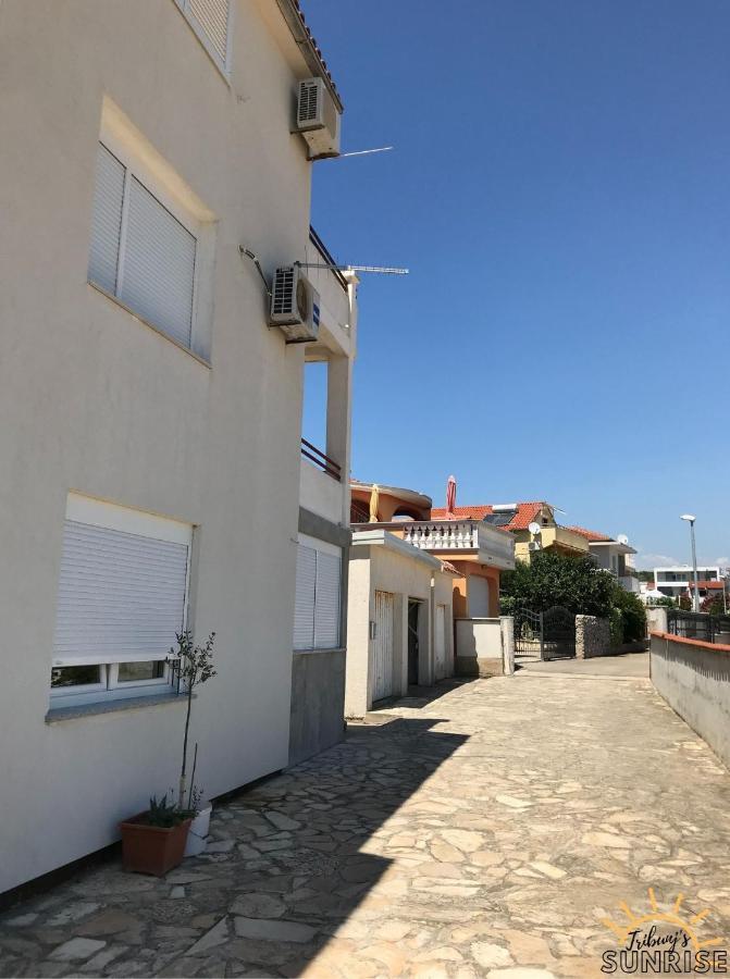 Tribunj Sunrise Apartment Bagian luar foto