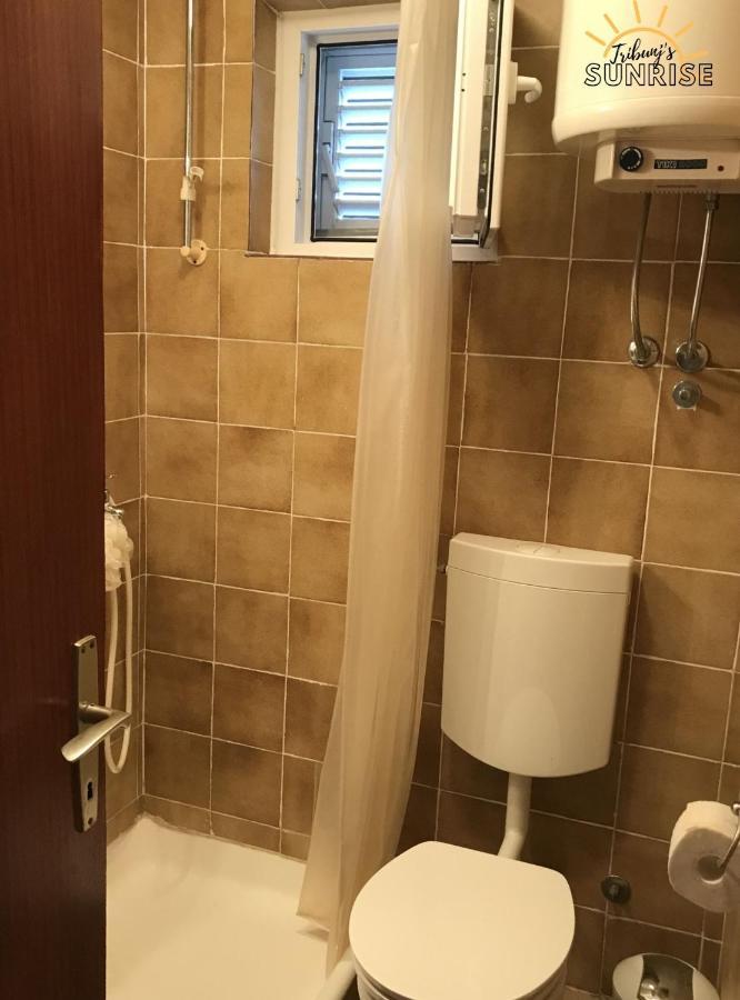 Tribunj Sunrise Apartment Bagian luar foto
