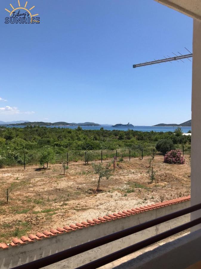 Tribunj Sunrise Apartment Bagian luar foto