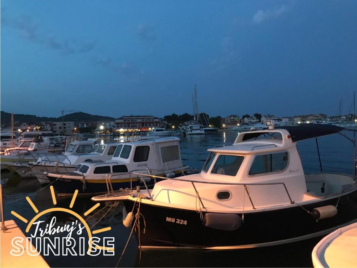 Tribunj Sunrise Apartment Bagian luar foto